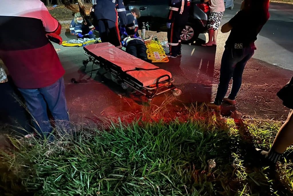 Motorista morre após colidir em árvore na região do Moradas