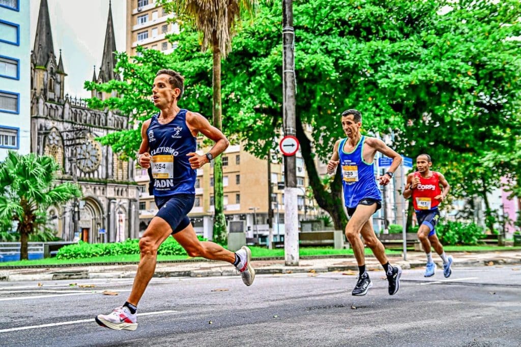 Talento da terra: Atleta da ASA/ADN tem excelente participação em tradicional prova em Santos