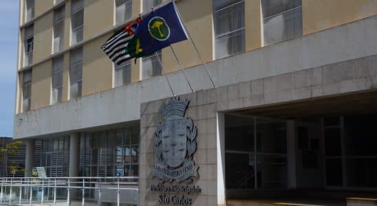 Ministério Público do Trabalho condena prefeitura de São Carlos por manter servidores da garagem em ambiente insalubre