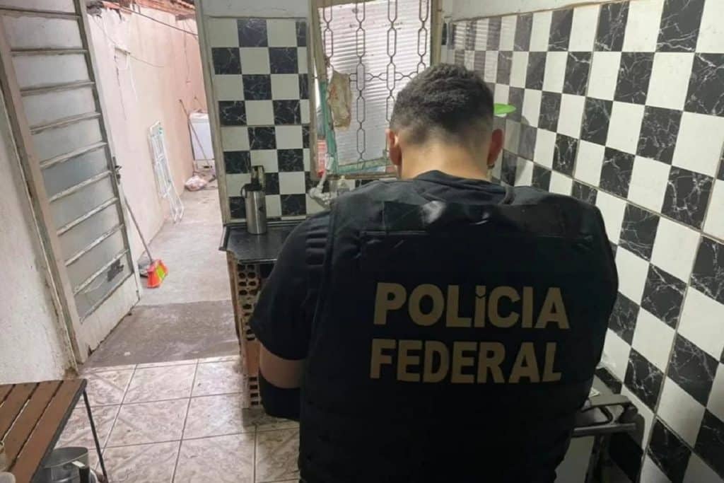 policia 1