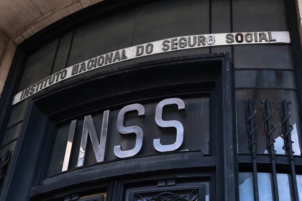 inss 1