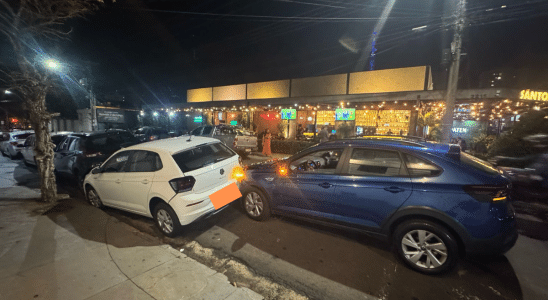 Acidente na região central de São Carlos danifica três veículos
