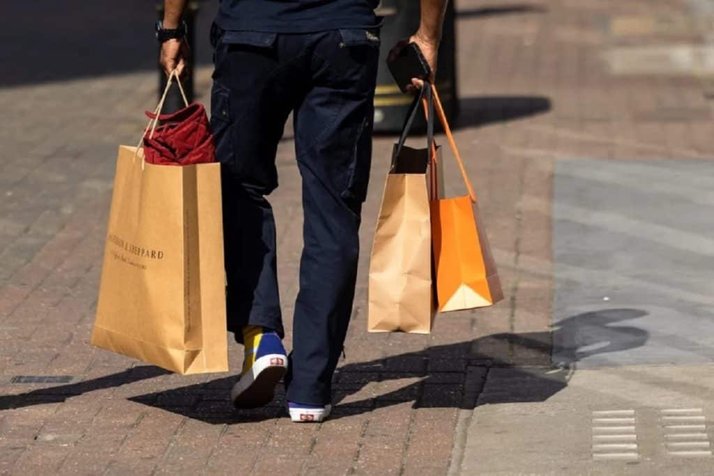 COMPRAS
