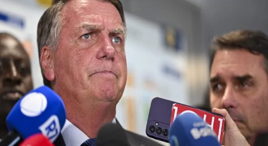 BOLSONARO 3
