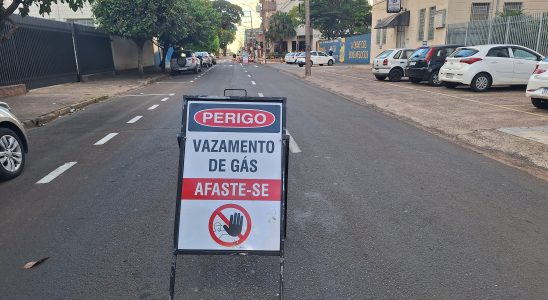 Moradores e comerciantes são surpreendidos por vazamento de gás no centro de São Carlos 1 20250410 172912