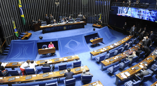 PL da Anistia atinge 258 assinaturas para acelerar tramitação de pedido na Câmara 3 PL da Anistia atinge 258 assinaturas para acelerar tramite do projeto