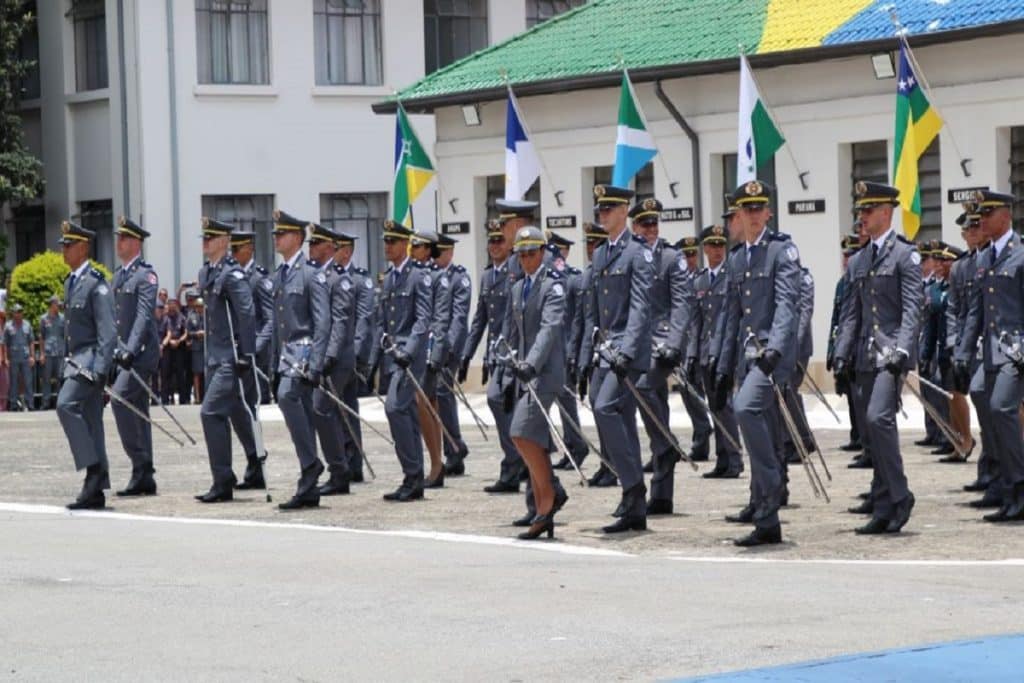 militar