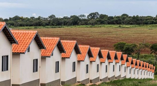 minha casa minha vida governo amplia programa para rendas de ate 12 mil
