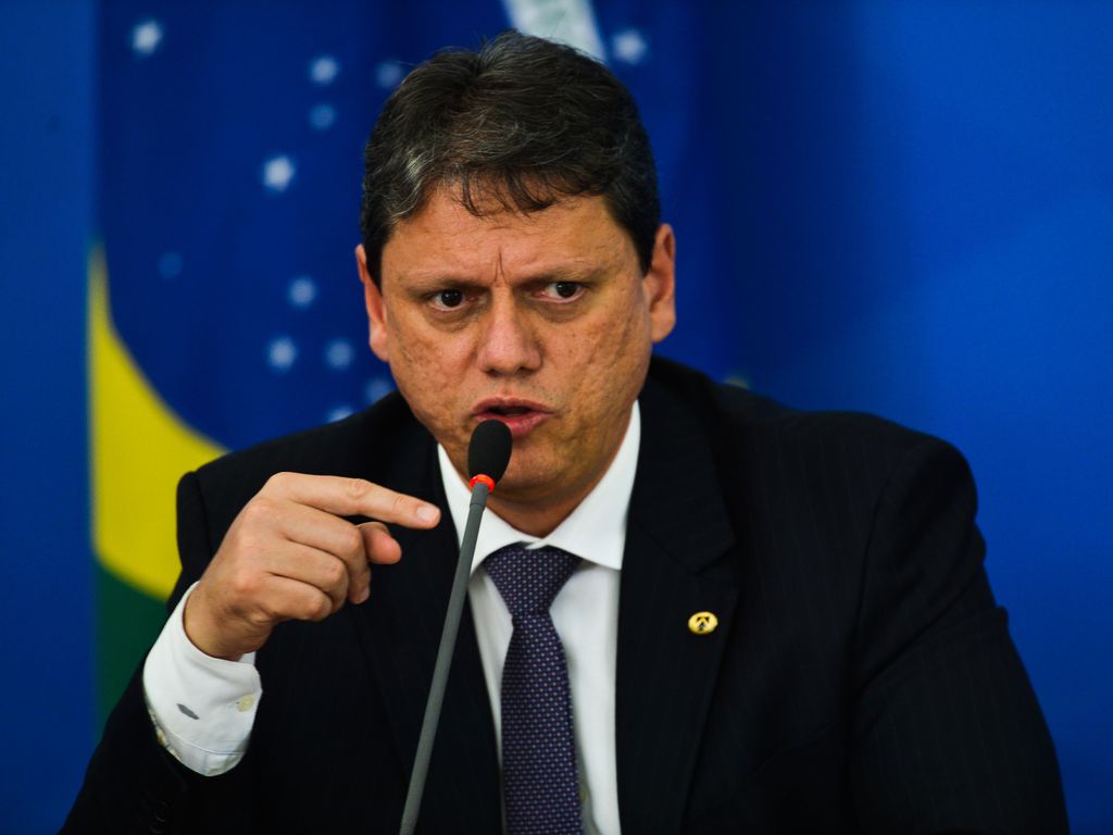 paulistanos querem tarcisio reeleito 30 preferem ve lo presidente em 2026