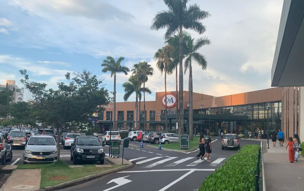 Shopping Iguatem Sao Carlos 1 1