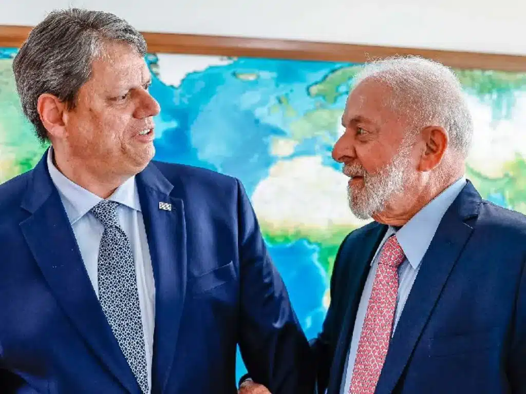 Eleições 2026: Lula empata com Tarcísio e Bolsonaro, aponta Big Data 4 Tarcisio x Lula 3