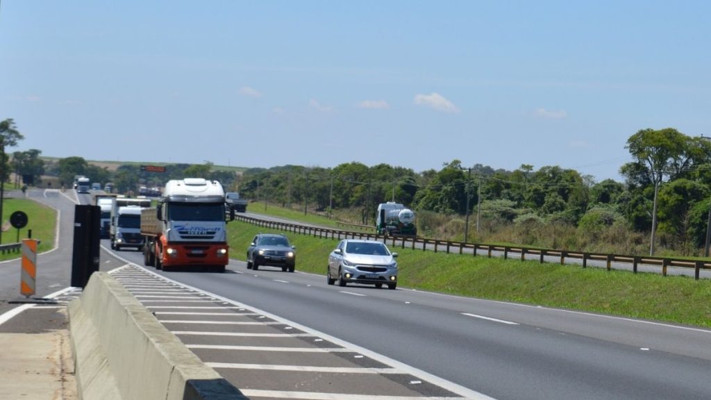 Movimento nas rodovias da Eixo SP deve aumentar no feriado 4 viver 6 5