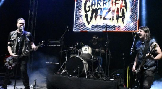 Rock na Estação reúne público e valoriza a cena musical independente em São Carlos 3 Design sem nome 65