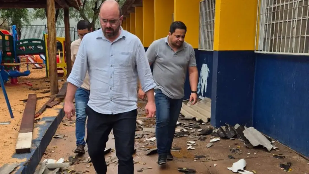 Netto Donato acompanha ações emergenciais após ocorrência em escola de São Carlos 4 viver 36 2