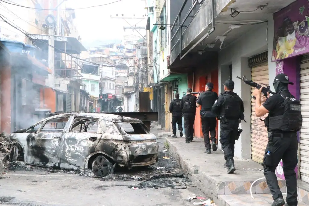 Após dia mais violento da história, Rio volta à normalidade nesta quarta-feira 4 tn220251028010