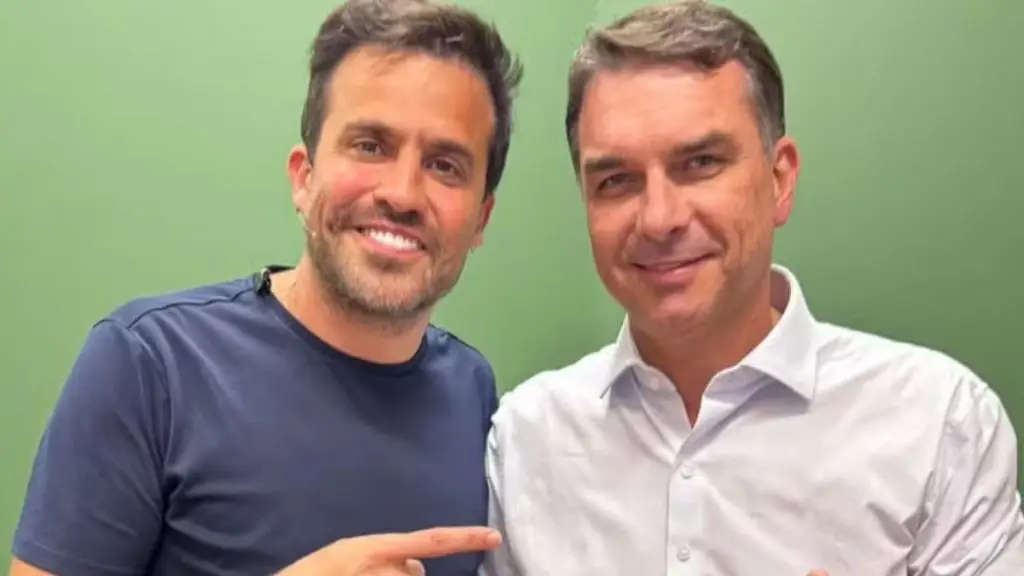 Pablo Marçal declara apoio a possível candidatura de Flávio Bolsonaro à Presidência 4 viver 43 3