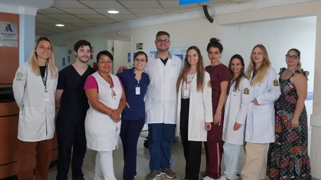 Santa Casa atendeu 392 casos de AVC em 2025 com tempo médio de atendimento de 21 minutos 4 viver 14 8