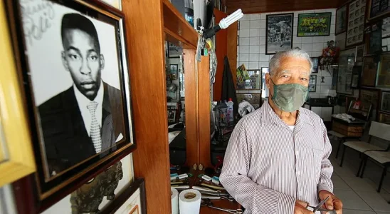 Morre Didi, barbeiro que criou o icônico corte de Pelé 13 image 136