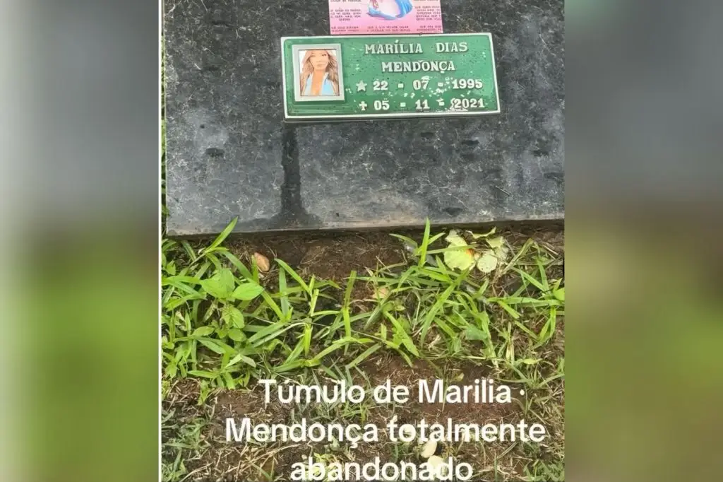 Imagens do túmulo abandonado de Marília Mendonça geram debate nas redes sociais 5 WhatsApp Image 2026 03 03 at 13.49.22