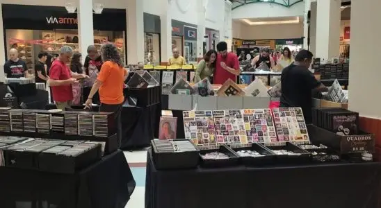 Feira de Discos retorna ao Shopping São Carlos para sua 5ª edição 13 viver 5 4