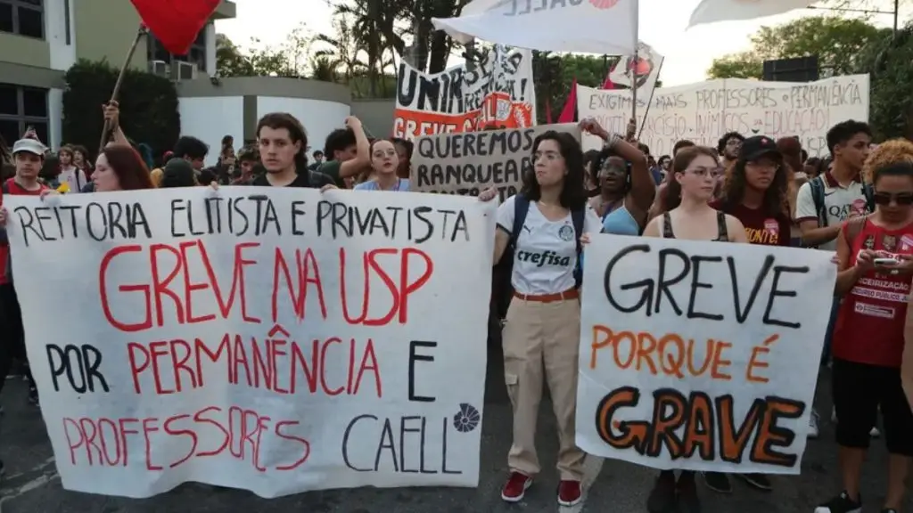 Estudantes da USP aprovam fim da greve após quase dois meses de paralisação 4 Design sem nome 28 5