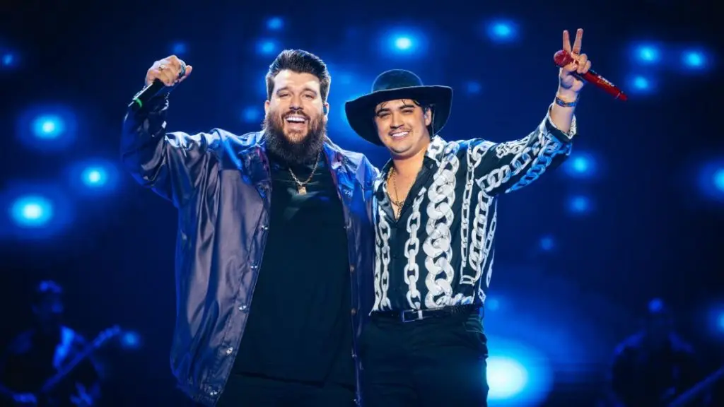 Natanzinho Lima e Panda unem brega e sertanejo em "Buzina", nova faixa do DVD Na Liga em Sampa 4 Design sem nome 3 1