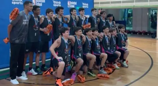 Basquete Meneghelli coloca São Carlos no topo e conquista título nacional da NBA Basketball School 5 Design sem nome 39 2