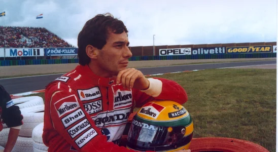 Ayrton Senna é oficialmente reconhecido como Herói da Pátria 10 image 89