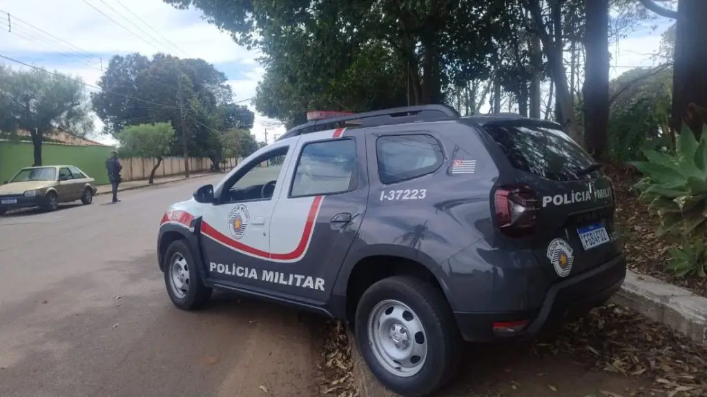 Polícia Militar captura procurado com extensa ficha criminal durante patrulhamento em Torrinha 4 Design sem nome 26