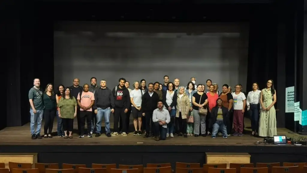 Professores da Rede Municipal participam de formação sobre Autismo 4 Design sem nome 28
