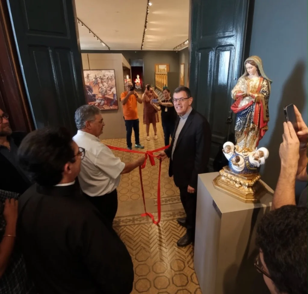 Museu diocesano é inaugurado e tem obras centenárias e peças utilizadas por Bento XVI quando este no Brasil 4 image 111